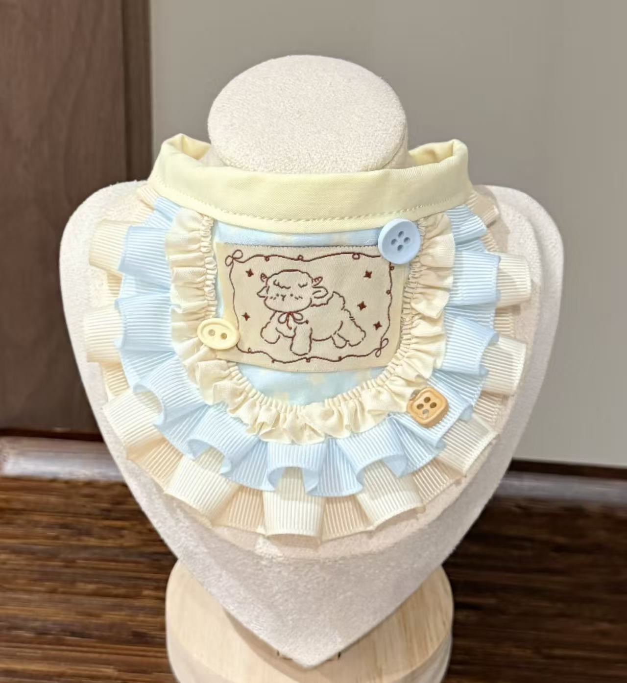 Personalized Plaid Ruffle Pet Bib